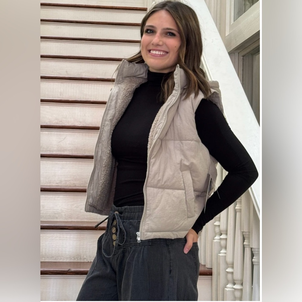 NWT Sherpa Lined Puffer Vest